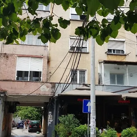 Appartement Alle's M Shyri