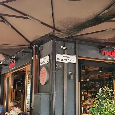 Lägenhet Alle's M Shyri Tirana